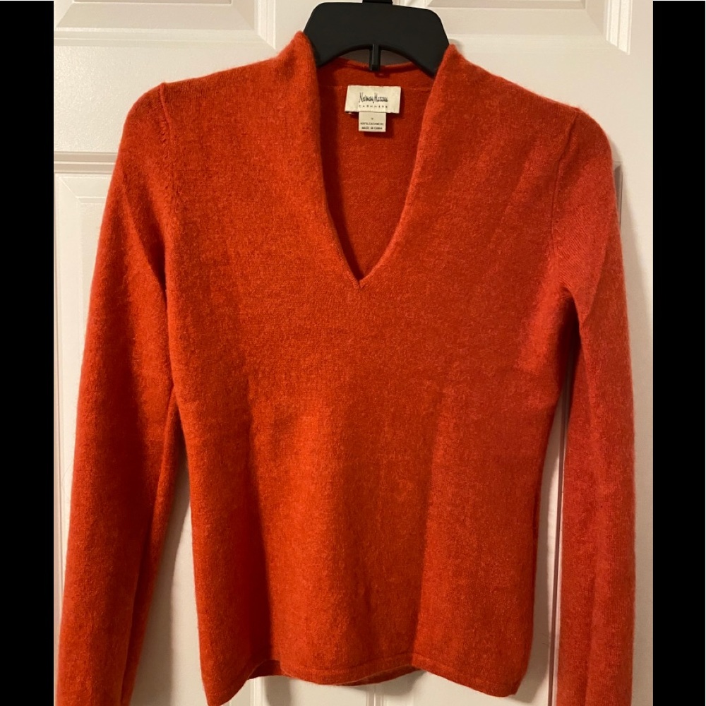 Neiman Marcus Cashmere Sweater